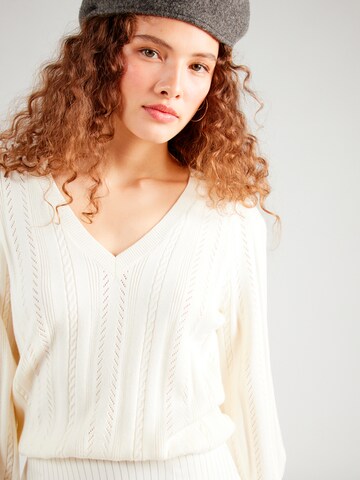 Pull-over 'Rosalia' Peppercorn en blanc