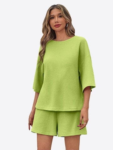 Imily Bela Set: Shirt und Shorts in Grün