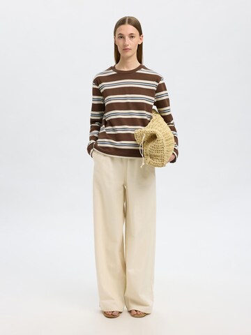 T-shirt SELECTED en marron