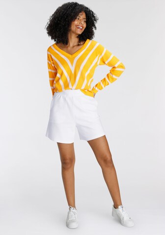 AJC Sweater in Yellow