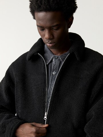 Pull&Bear Between-season jacket in Black