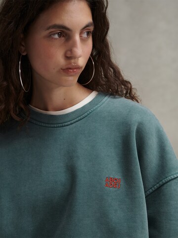 ABOJ ADEJ Sweatshirt 'Antalla' in Blau