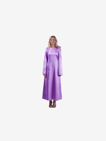 MARYLAND Studio Abendkleid 'Signature OffShoulder' in Lila: Vorderseite