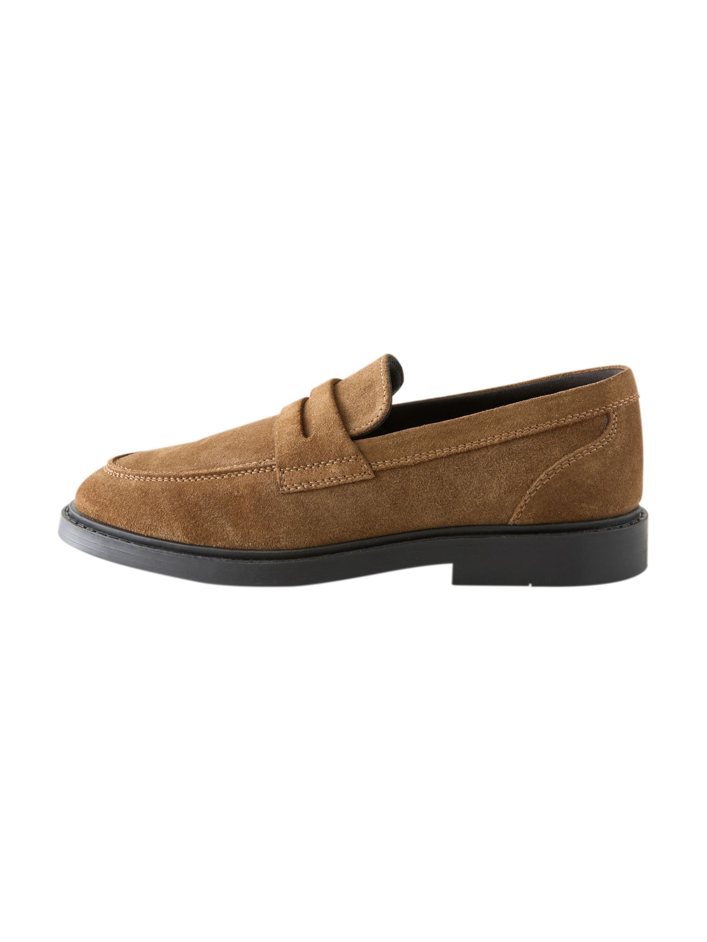 Next Chaussure basse en 34,5 en marron, Vue avec produit