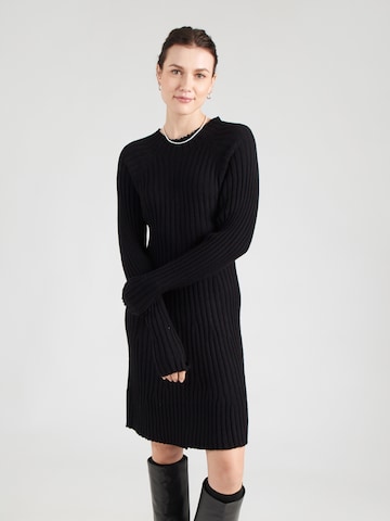 Peppercorn Πλεκτό φόρεμα 'Anna' σε μαύρο: μπροστά