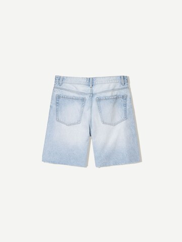 Bershka Regular Farkut värissä sininen