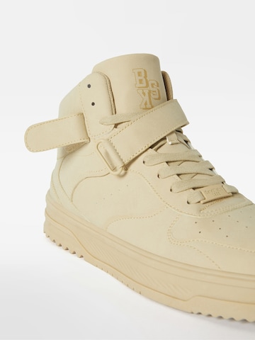 Bershka High-Top Sneakers in Beige