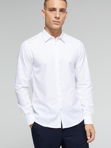 WE Fashion - Ajuste estrecho Camisa de negocios en blanco