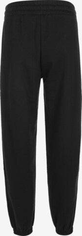 Effilé Pantalon de sport PUMA en noir