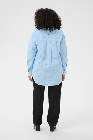 KAFFE CURVE Bluse 'KCGiuly' i blå