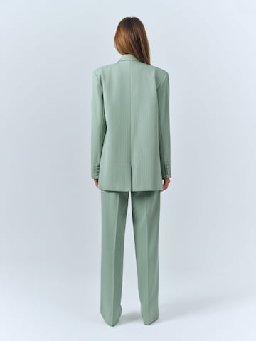 MB by Marta Buzolic Blazers in Groen
