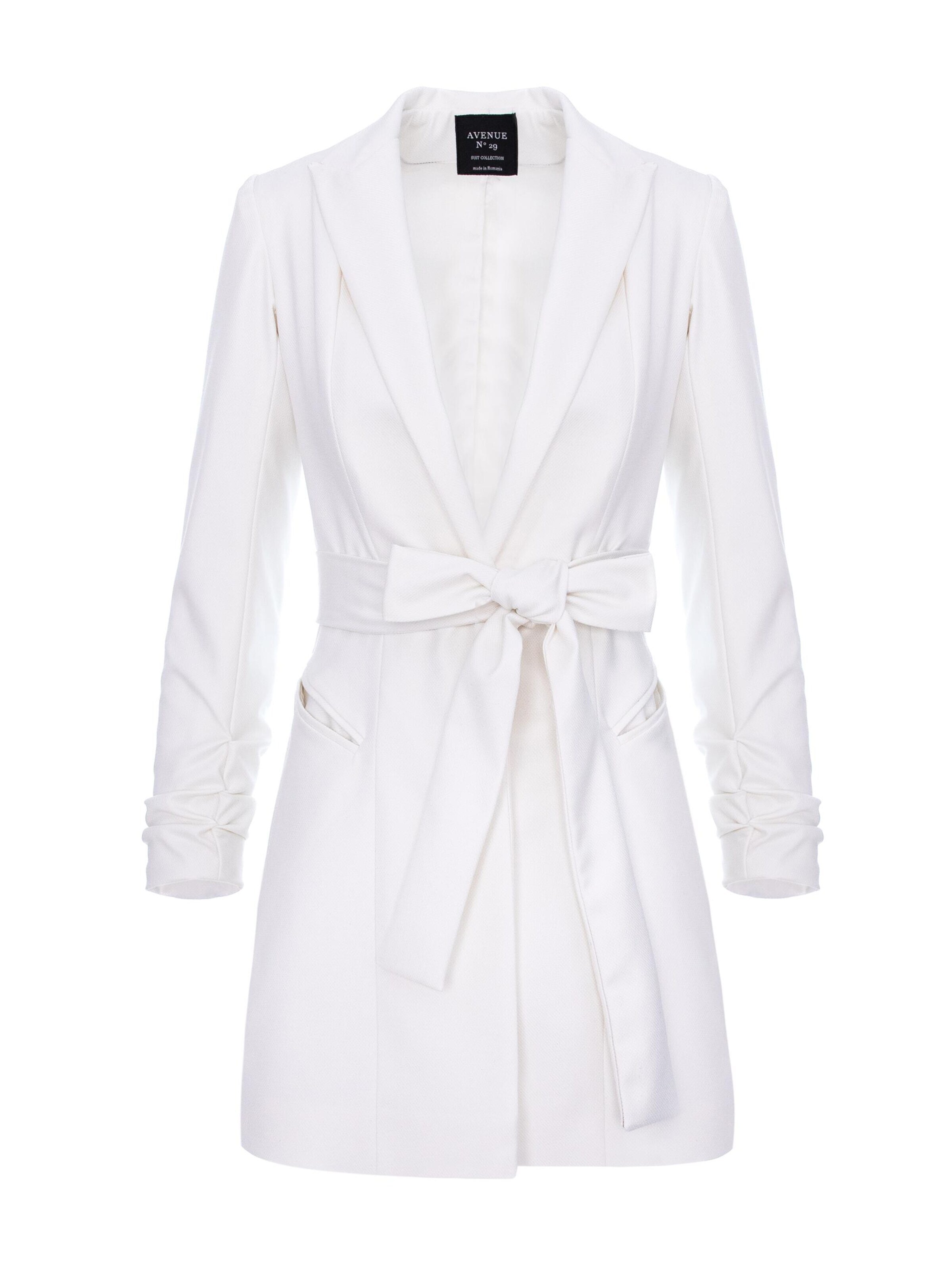 AVENUE N°29 - Blazer 'Single Breasted Wool Blazer With In Seam Belt' en blanco: frente