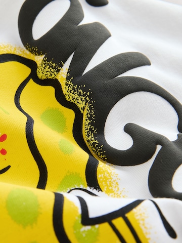 T-Shirt Next en blanc