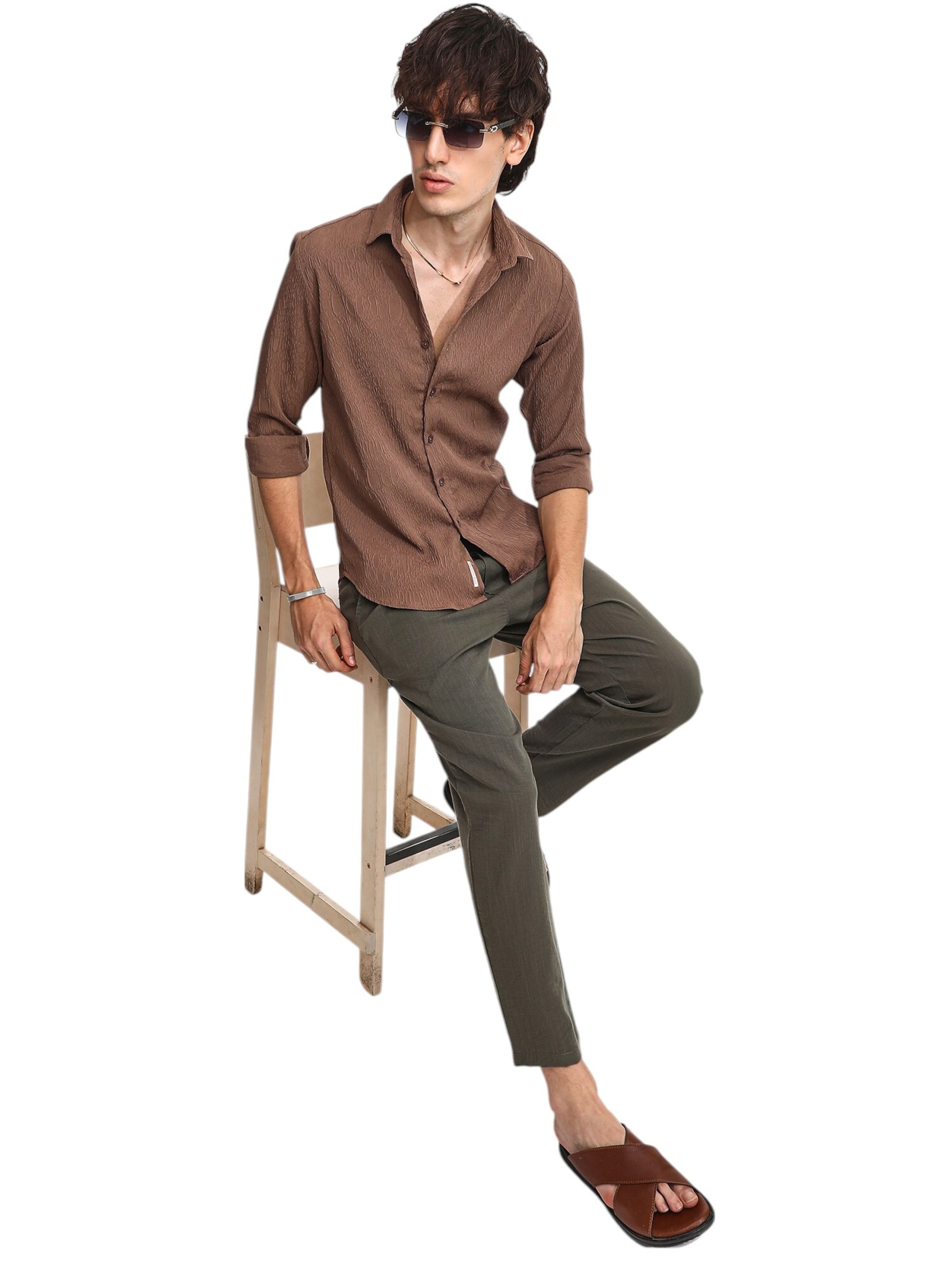 Campus Sutra Tavaline suurus Triiksärk 'Terah', värv pruun