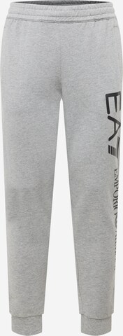 EA7 Emporio Armani Tapered Broek in Grijs: voorkant