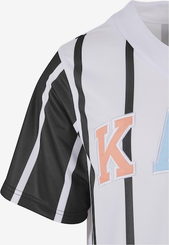 Karl Kani Средняя посадка Рубашка 'KM241-040-1' в Белый