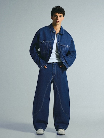 Bershka Barrel Jeans in Blue