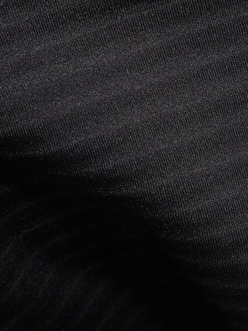 MAMMUT Funktionsfleecejacke ‘Taiss Light’ in Schwarz