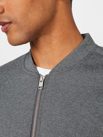 Lindbergh Between-Season Jacket 'Superflex' in Grey