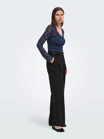 ONLY - Camiseta 'ONLNIKKA' en azul