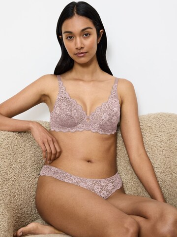TRIUMPH BH ' Amourette ' in Roze