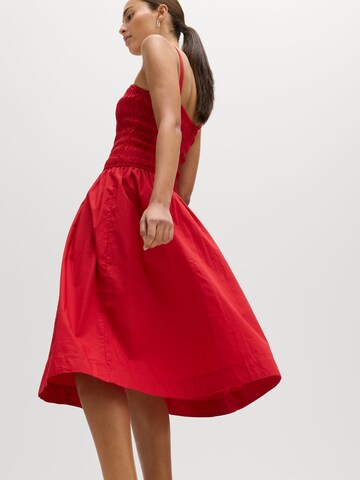 Robe Marks & Spencer en rouge