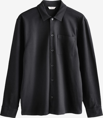 Next Regular Fit Paita värissä musta: etupuoli