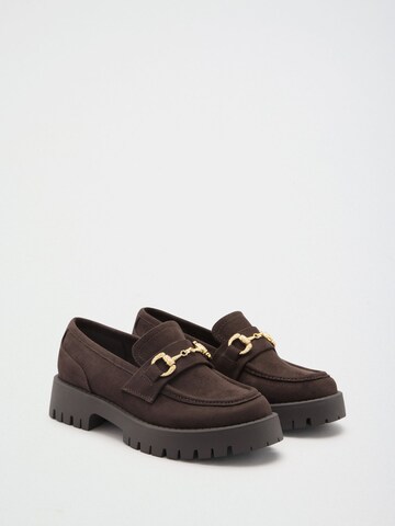Chaussure basse Lipsy en marron