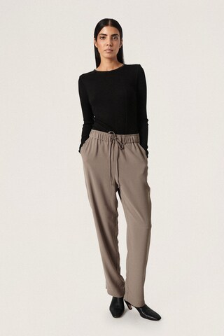 Effilé Pantalon 'Shirley' SOAKED IN LUXURY en beige