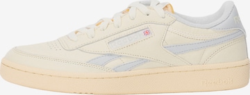 Reebok Matalavartiset tennarit 'CLUB C REVENGE' värissä valkoinen: etupuoli