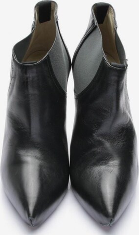 Rupert Sanderson Dress Boots in 40 in Black