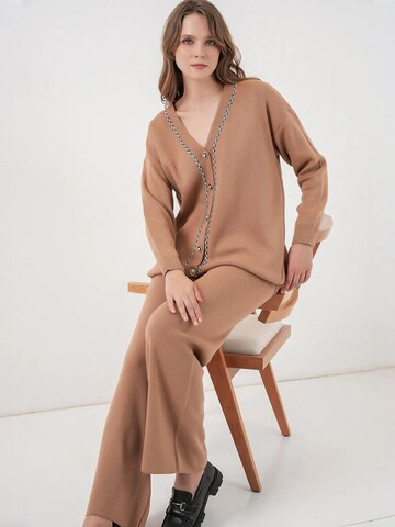Pantalons de tailleur Bigdart en marron
