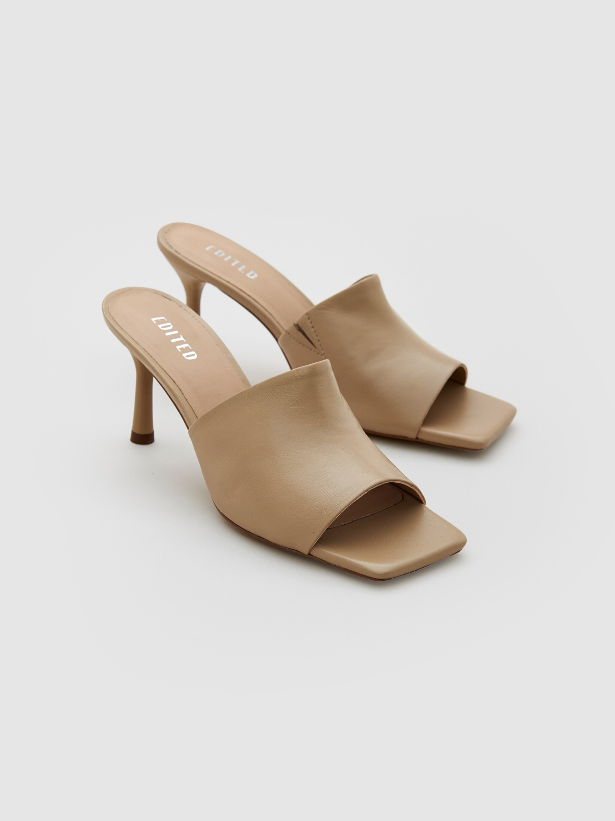 EDITED Producten Sandaal 'Emmeline' Beige