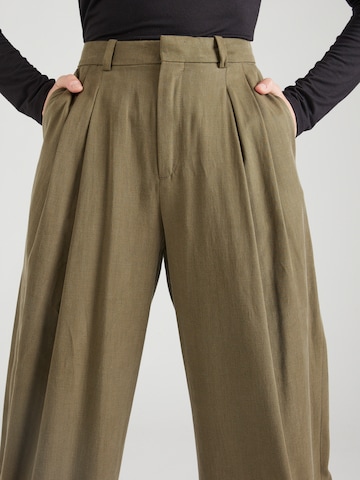 DRYKORN Loose fit Pleated Pants 'INK' in Green