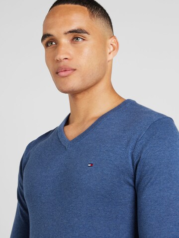 Pull-over 'ESSENTIAL' TOMMY HILFIGER en bleu