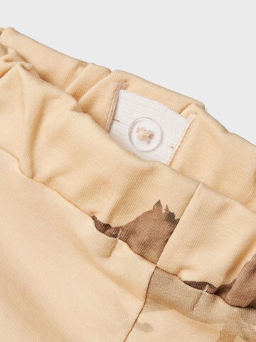 NAME IT - Pierna ancha Pantalón en naranja