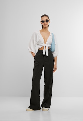 Urban Classics - Blusa en blanco
