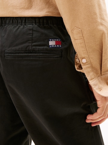 Tommy Jeans Regular Chino in Zwart
