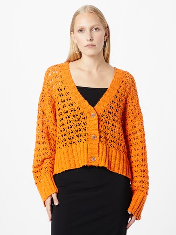 TOPSHOP Gebreid vest in Oranje: voorkant