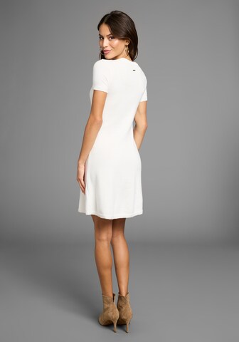 LAURA SCOTT Kleid in Weiß
