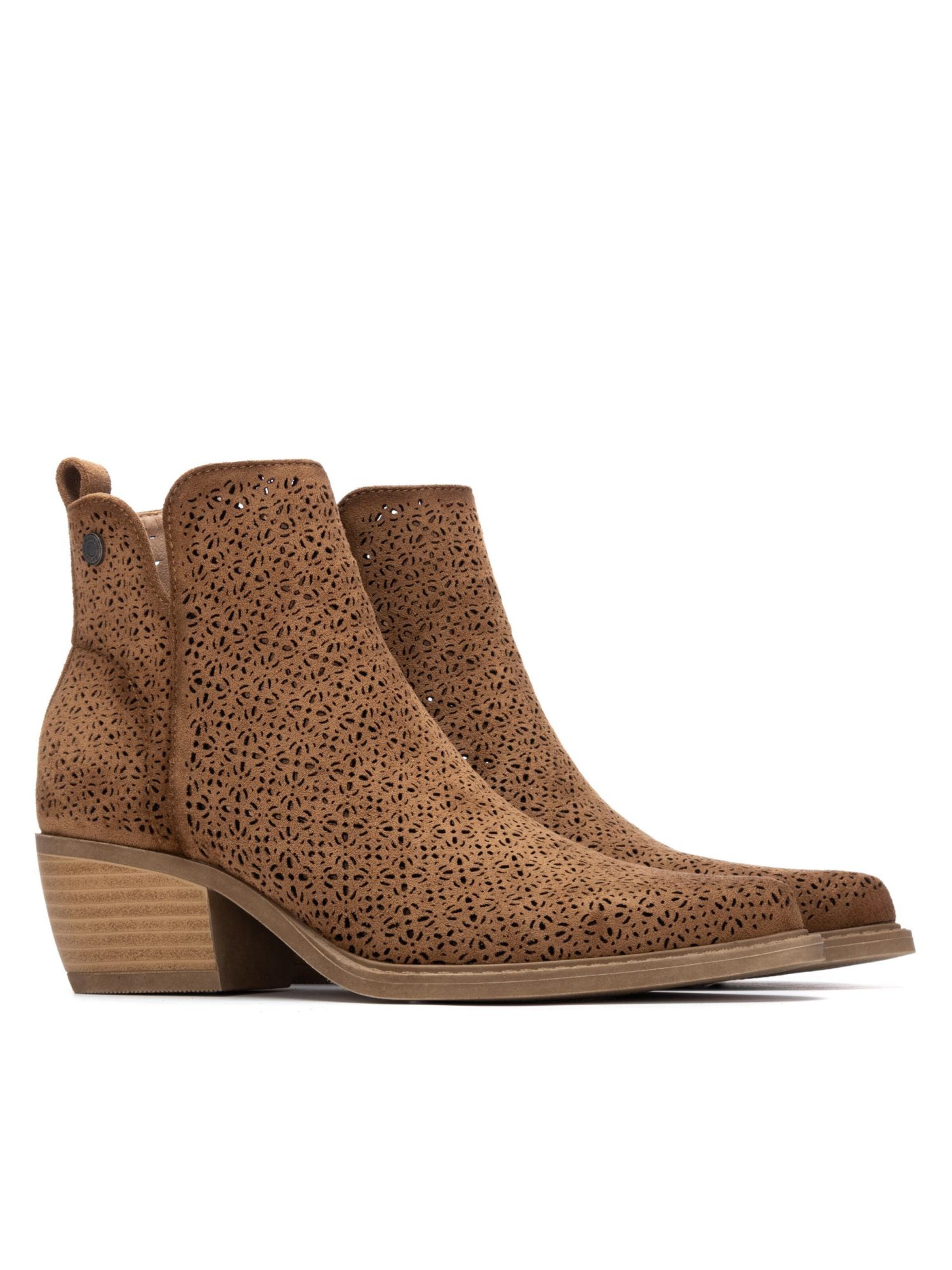 Refresh Ankle Boots in Beige