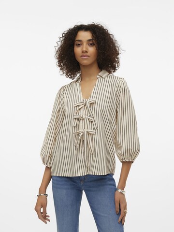 VERO MODA Blouse in Beige: voorkant
