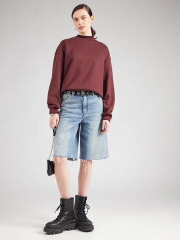 WEEKDAY Sweatshirt 'Essence Standard' in Rood