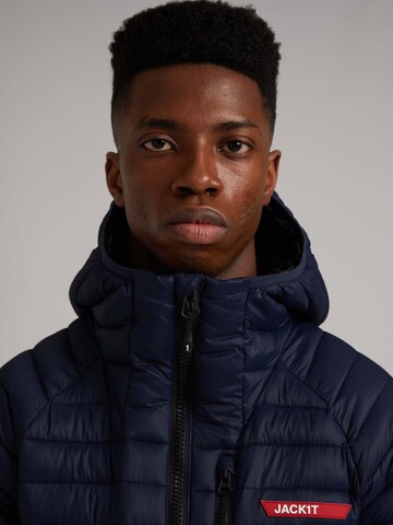 Veste outdoor ' SATEL1TE Kapuzen-Daunenjacke 2.0 ' JACK1T en bleu