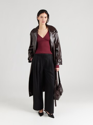 HOLLISTER Shirt in Red