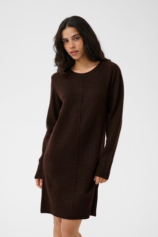Robes en maille 'iris' Kaffe en marron : devant