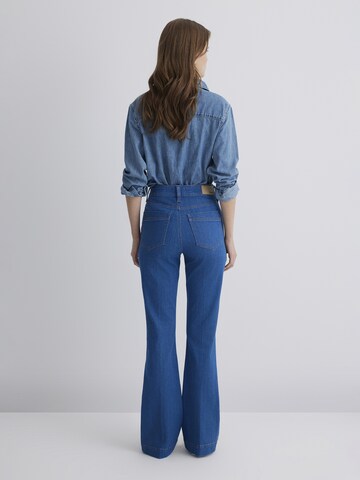 Mavi Flared Jeans 'SAMARA' in Blau