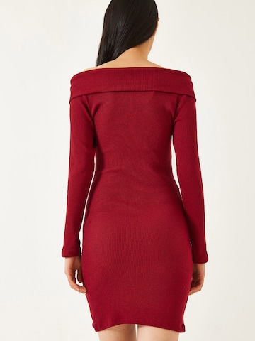 Bianco Lucci Šaty - Červená