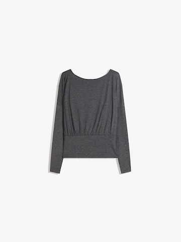 Bershka Majica | siva barva