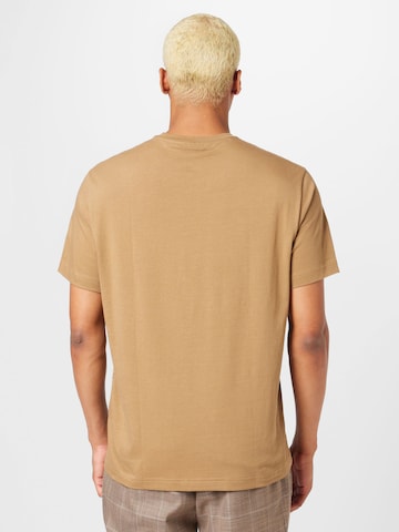 Coupe regular T-Shirt LACOSTE en beige